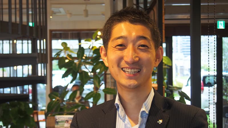 山田英孝 氏